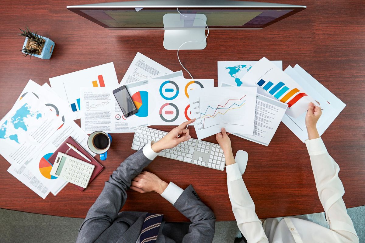 Tools & Metrics To Track LLM Visibility